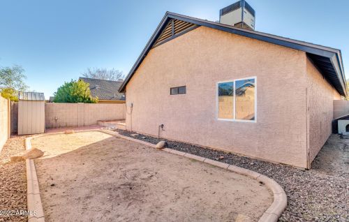 4038 Alta Mesa Ave, Phoenix AZ 85044-1414 exterior