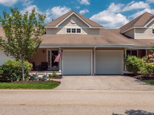 7 Tideswell Ln, Worcester, MA 01609-4402