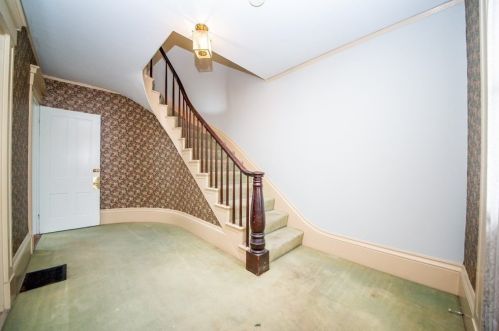 95 Chestnut St, New Bedford MA 02740-5254 exterior