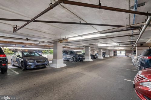 7 Columbus Blvd, Philadelphia PA  19106-1402 exterior