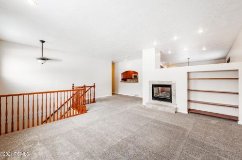 340 Aspen Dr, Park City UT 84098-5131 exterior