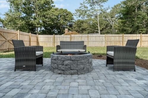 15 Sidney Rd, Harwich MA  02645-1223 exterior