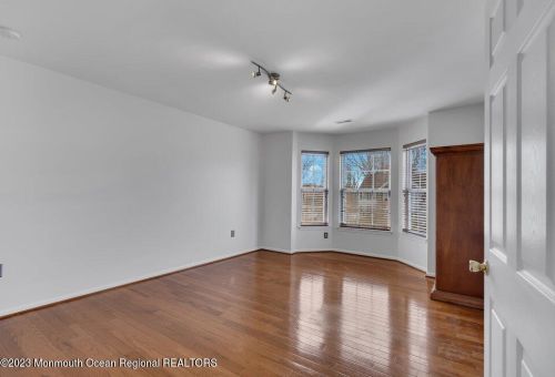 111 Picadilly Dr, Jackson Twp NJ  08527-1290 exterior