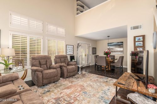 10622 40 Pl, Phoenix AZ 85032-1703 exterior