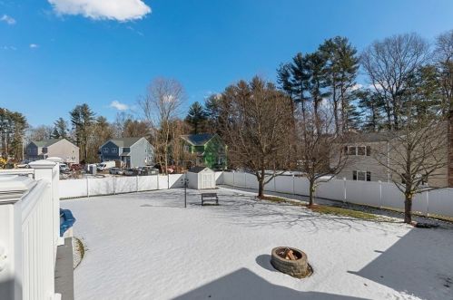 54 Apple Blossom Ln, Taunton MA 02780-4718 exterior