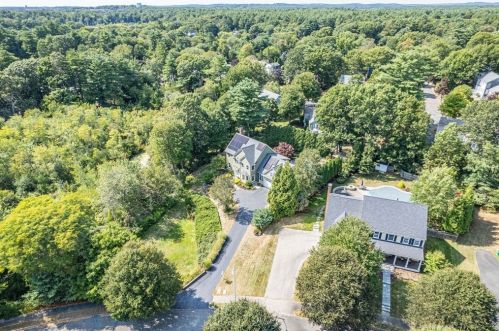 5 Chapel Hill Rd, Beverly MA  01915-1313 exterior