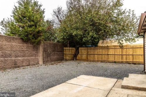 1476 Crown Pt Rd, West Deptford NJ 08093-1712 exterior