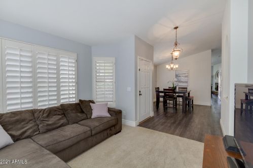 21845 48 Pl, Phoenix AZ 85044-1228 exterior