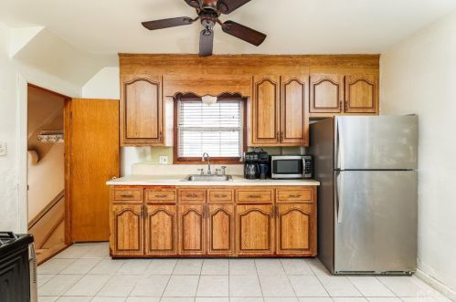 128 Jersey St, Carteret NJ  07008-2216 exterior