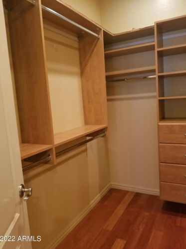 5122 34 Way, Phoenix AZ 85018-1548 exterior