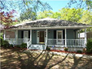 5522 Yucca Dr, Mobile, AL 36693-3247