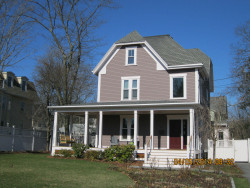 37 Evergreen Ave, Newton, MA 02466-1702