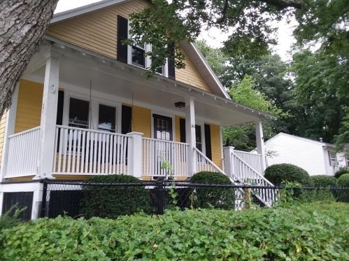 143 Commonwealth Ave, Worcester MA 01604-1962 exterior