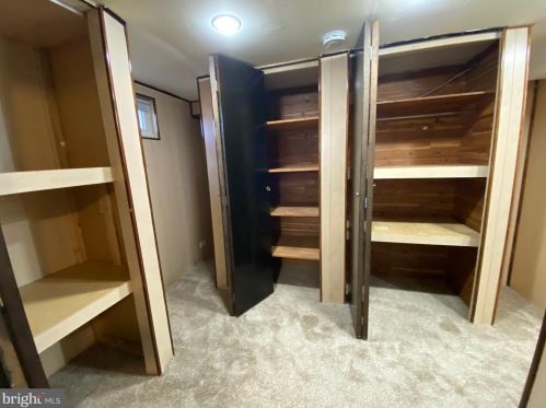 231 Cedar Ave, West Deptford NJ 08093-1410 exterior