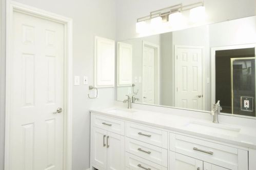 8220 Mura Dr, Plano TX 75025-4051 exterior