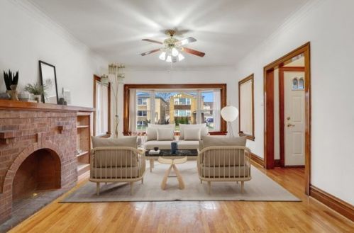 1609 Ridgeland Ave, Forest View, IL 60402-1448