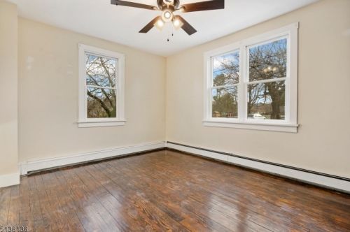 35 Fairview Ave, Milford NJ 08848-1006 exterior