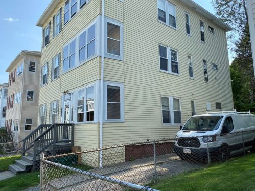 154 Ingleside Ave, Worcester, MA 01604-4733