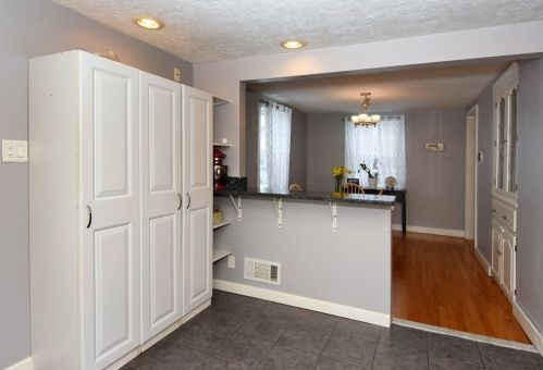 150 Donnellan Cir, Weymouth MA  02191-1763 exterior