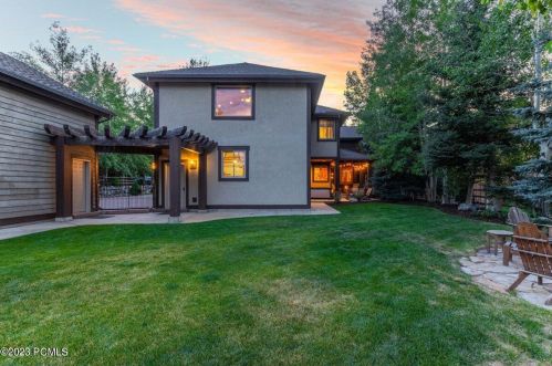 4712 Pace Dr, Park City UT 84098-6631 exterior