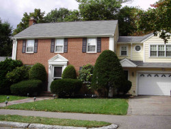 41 Risley Rd, Newton, MA 02465-2921