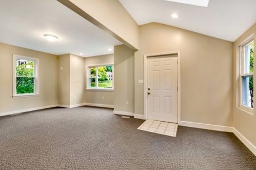 181 Pleasant St, Weymouth MA  02190-2507 exterior