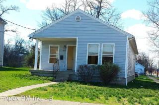 634 26th St, Louisville KY  40212-1065 exterior