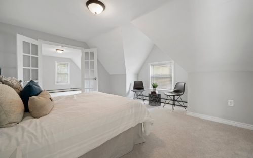 4 Mckinley Rd, Worcester MA  01605-2112 exterior