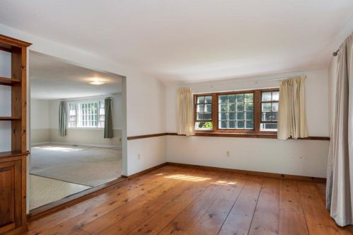 4 7 St, Harwich MA 02645-1132 exterior