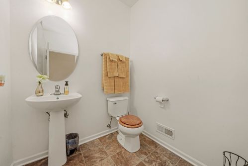 2293 Pebblestone Way, Lemont IL 60490-5062 exterior