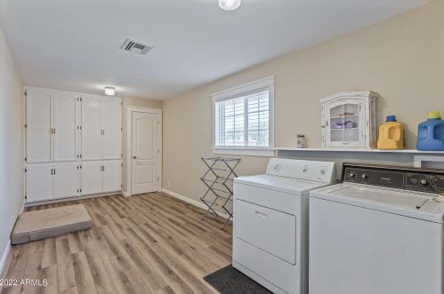 16801 43rd St, Phoenix AZ 85032-3319 exterior