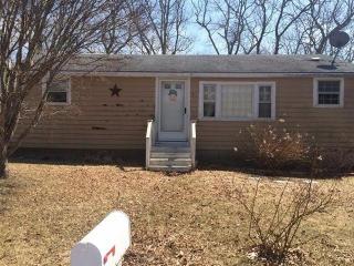 7 Kennedy Pkwy, Plymouth MA  02360-1520 exterior