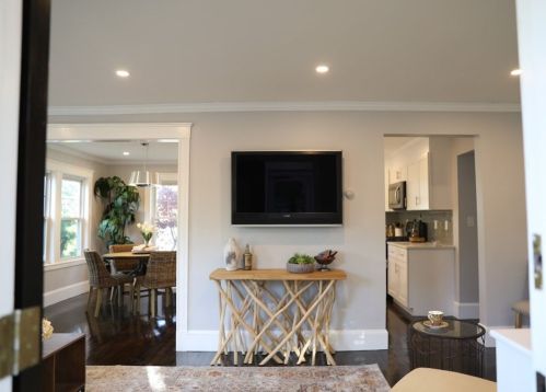 32 Sutherland Rd, Arlington MA  02476-5746 exterior