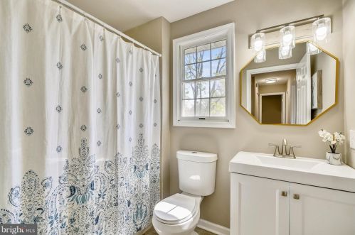 6147 Campfire, Columbia MD 21045-4050 exterior