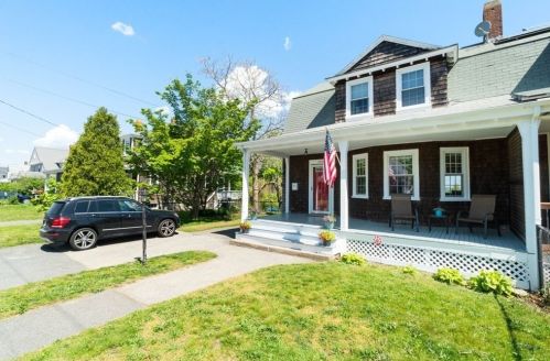 7 Spooner St, Plymouth MA 02360-4453 exterior