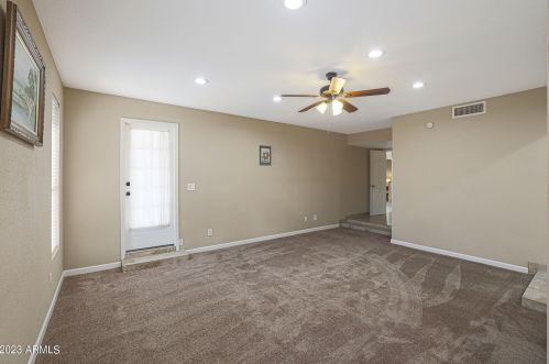 901 Beck Ln, Phoenix AZ  85022-3505 exterior