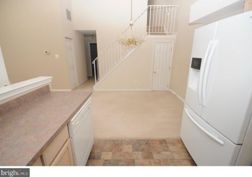 1304 Tristram Cir, West Deptford NJ 08051-2256 exterior