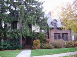 107 Garland Rd, Newton, MA 02459-1741