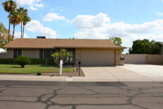 3741 Kelton Ln, Phoenix AZ  85053-2823 exterior