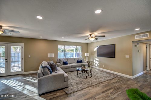 9022 18 Dr, Phoenix AZ 85021-2908 exterior