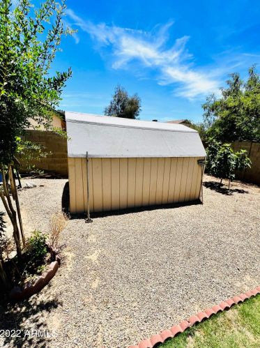 2710 87 Ave, Phoenix AZ 85037-2427 exterior