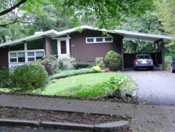 161 Beethoven Ave, Newton, MA 02468-1731