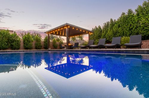 26518 51st Dr, Phoenix AZ  85083-1274 exterior