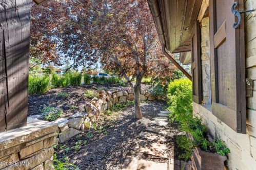 2870 Westview Trl, Park City UT 84098-6342 exterior