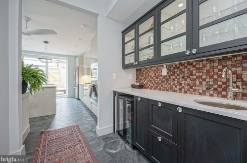 1614 16 St, Philadelphia PA 19121-3202 exterior