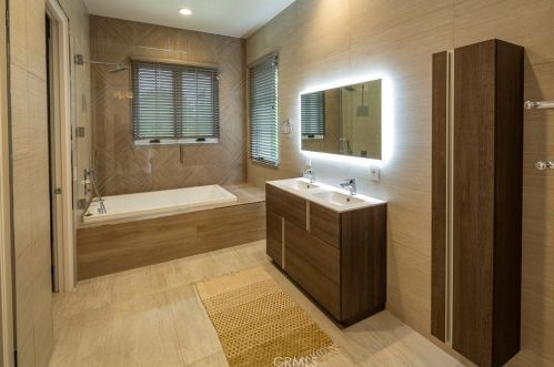 21 Watercress, Irvine CA 92603-0408 exterior