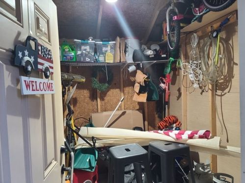 145 Armour St, New Bedford MA 02740-2405 exterior