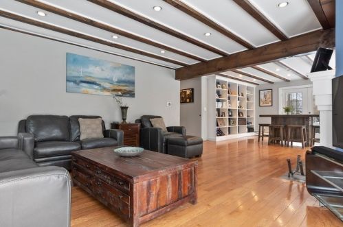 49 Grn St, Newbury MA 01950-2582 exterior