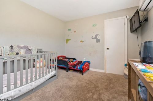 326 Riegelsville Rd, Milford NJ 08848-1892 exterior