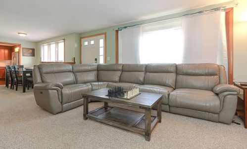 847 Burt St, Taunton MA  02780-2248 exterior